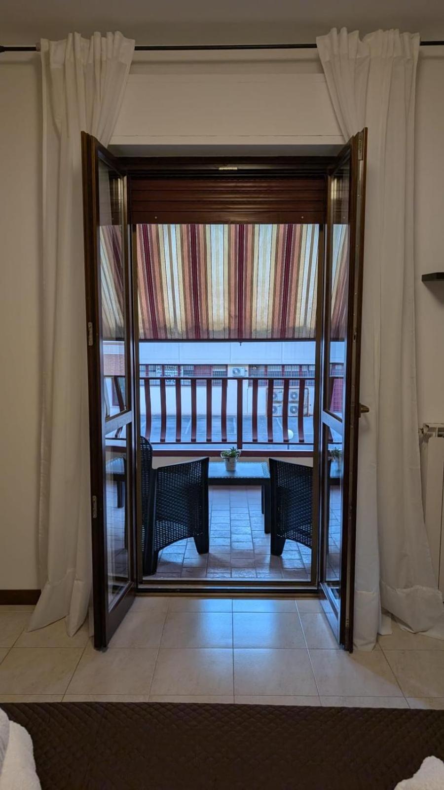 Bl Apartment Latina Luaran gambar