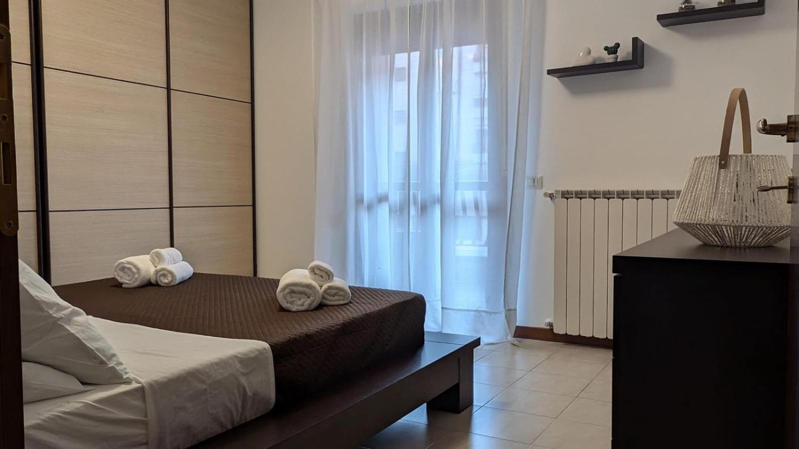 Bl Apartment Latina Luaran gambar